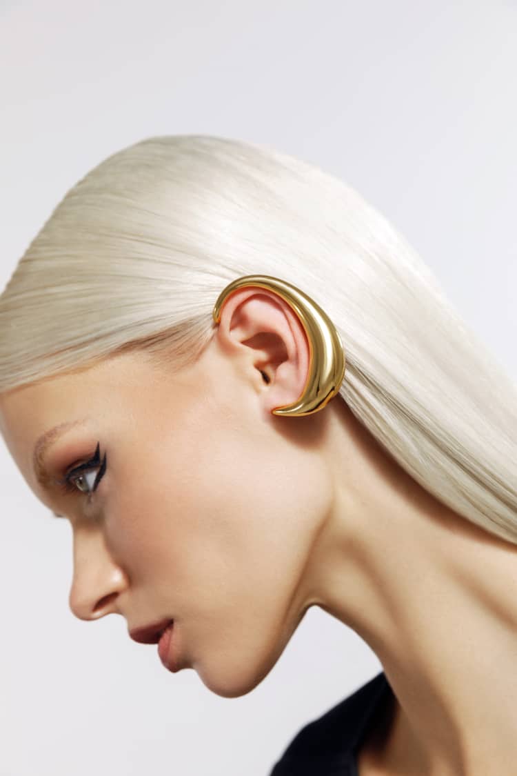 Ear cuff in oro