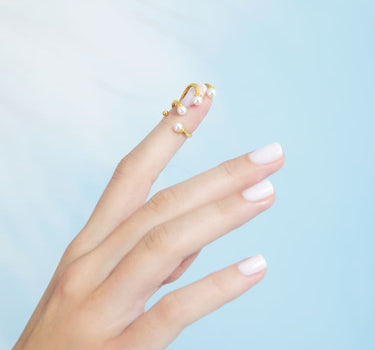 Anello da unghia con mini perle