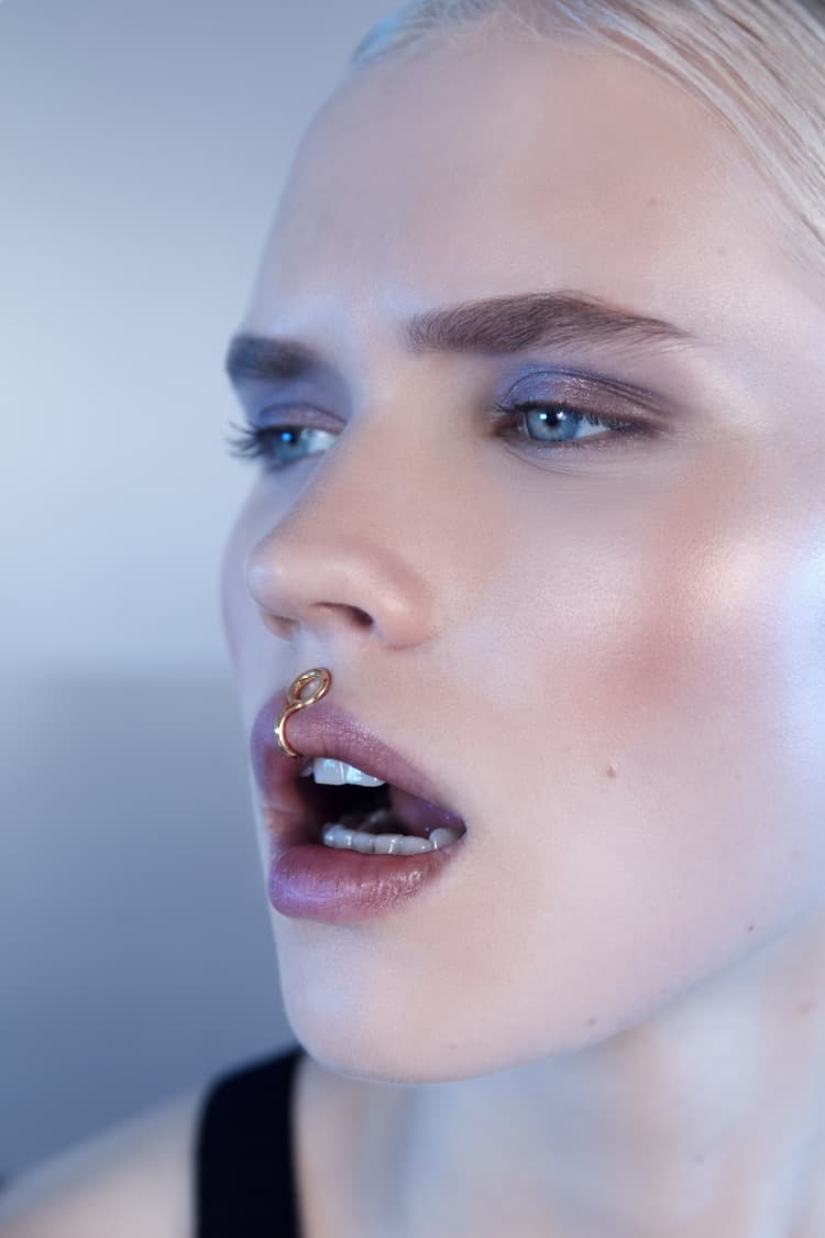 Gold Lip Cuff