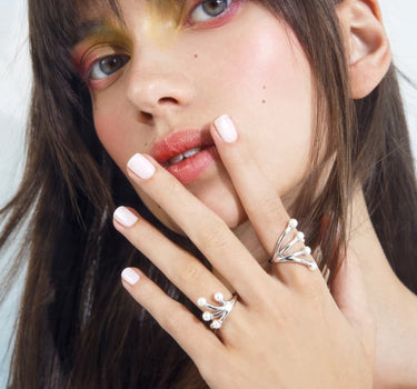 Set de anillos de plata con mini perlas
