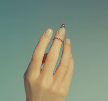 Bague clou en argent