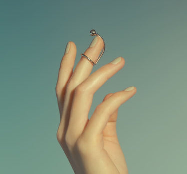 Bague clou en argent