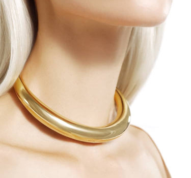 runde minimalistische Choker-Halskette in Gold