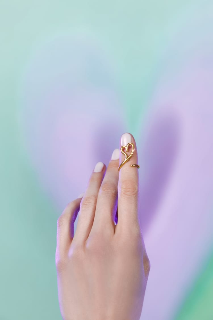 Gold Love Open Heart Midi Ring
