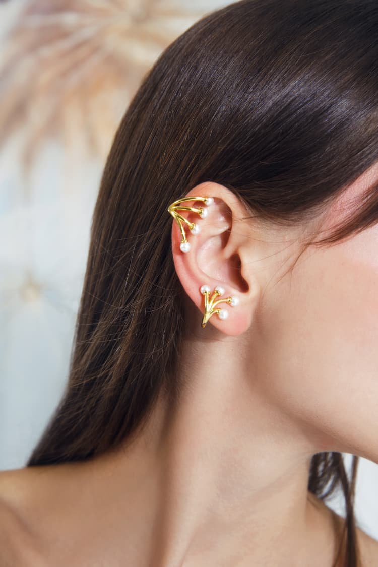 Set di ear cuff con mini perle