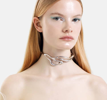 collana a forma organica in argento