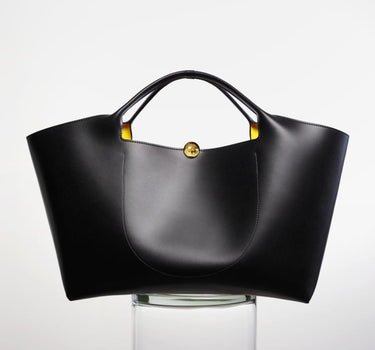 Grande borsa nera firmata