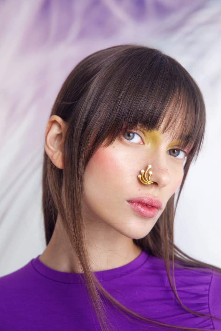 Anello al naso con perla