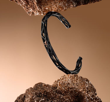 MAM | CUPRA Voronoi bracelet in ruthenium and cooper details