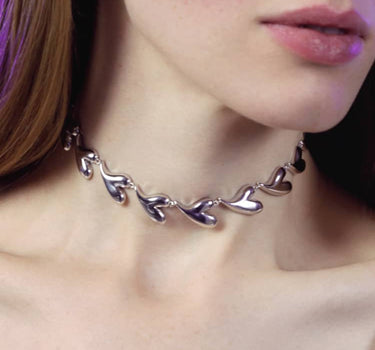 Gargantilla de corazón de plata