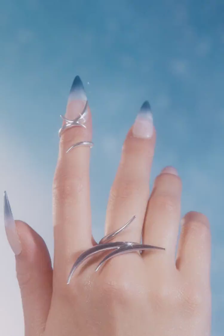 Bague longue en argent à pointes