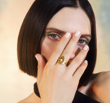 floral ring in gold